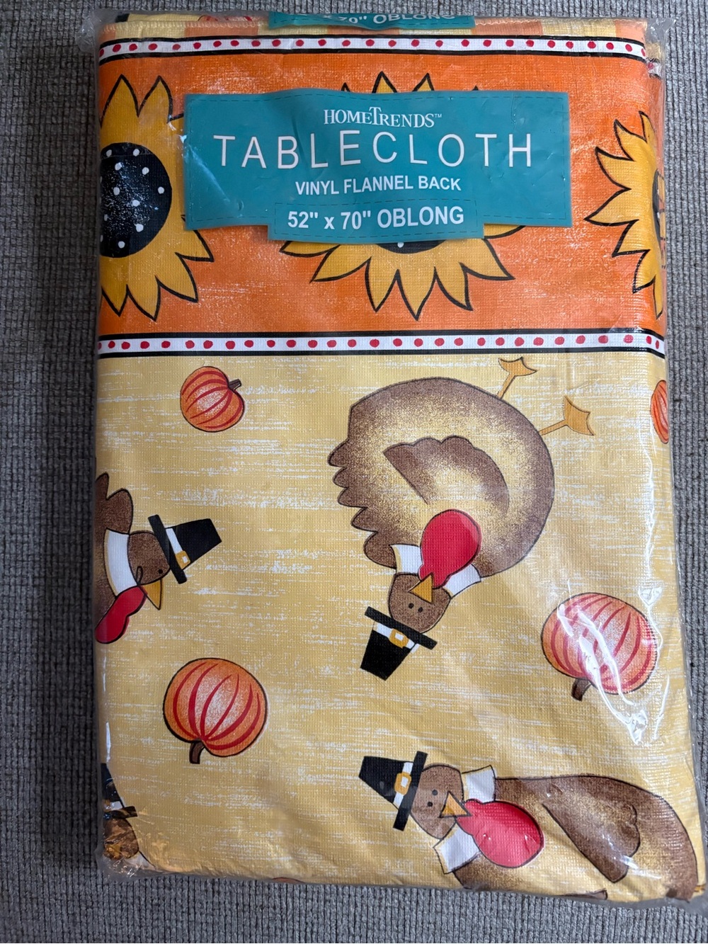 New Hometrends Tablecloth Vinyl Flannel Oblong 52x70 Turkey Pumpkin Sunflower